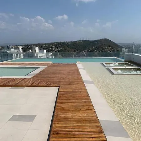 Seaview Elegance Apartamento